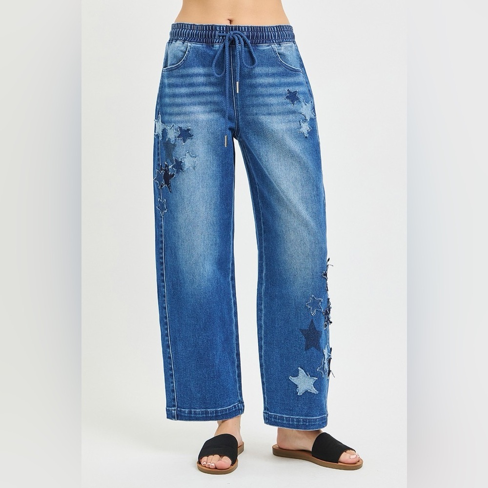 RISEN Elastic Band Slouchy Cropped Barrel with Star Patch Jeans​ - Picture 5 of 8